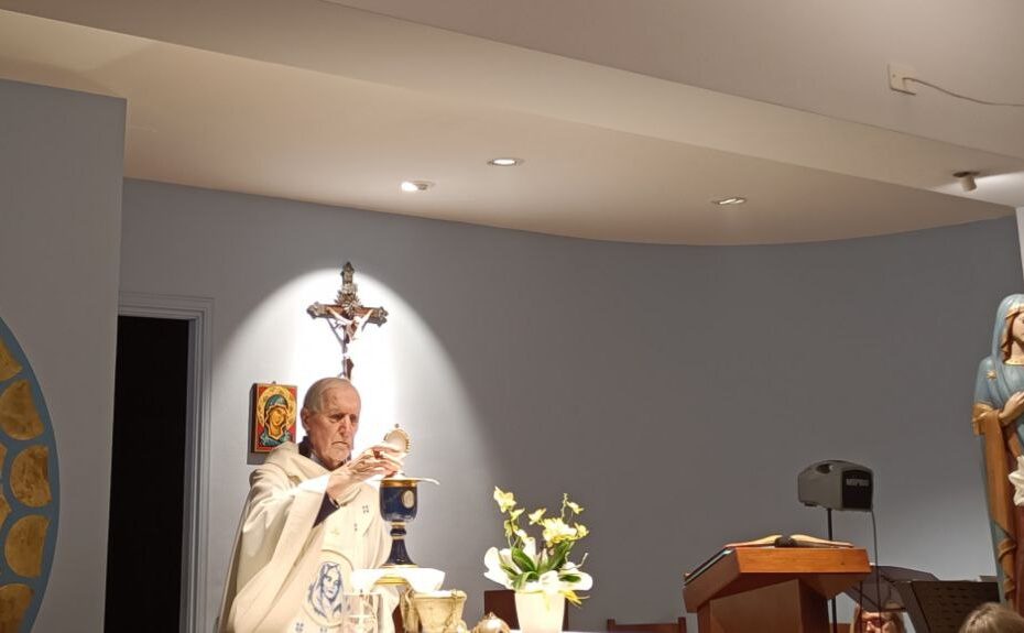 Padre Francis 2